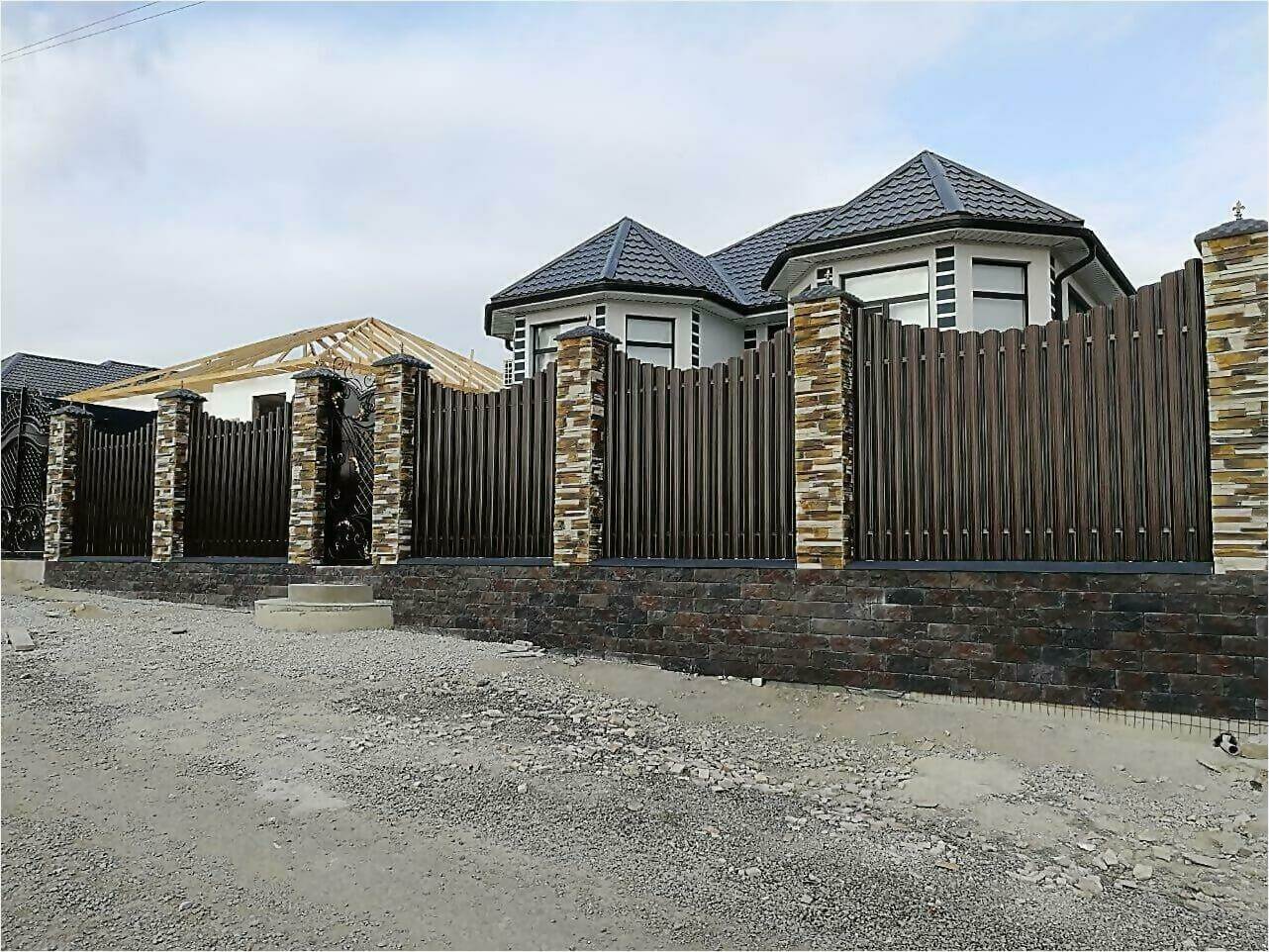 забор из штакетника 110м фото3 в Симферополе