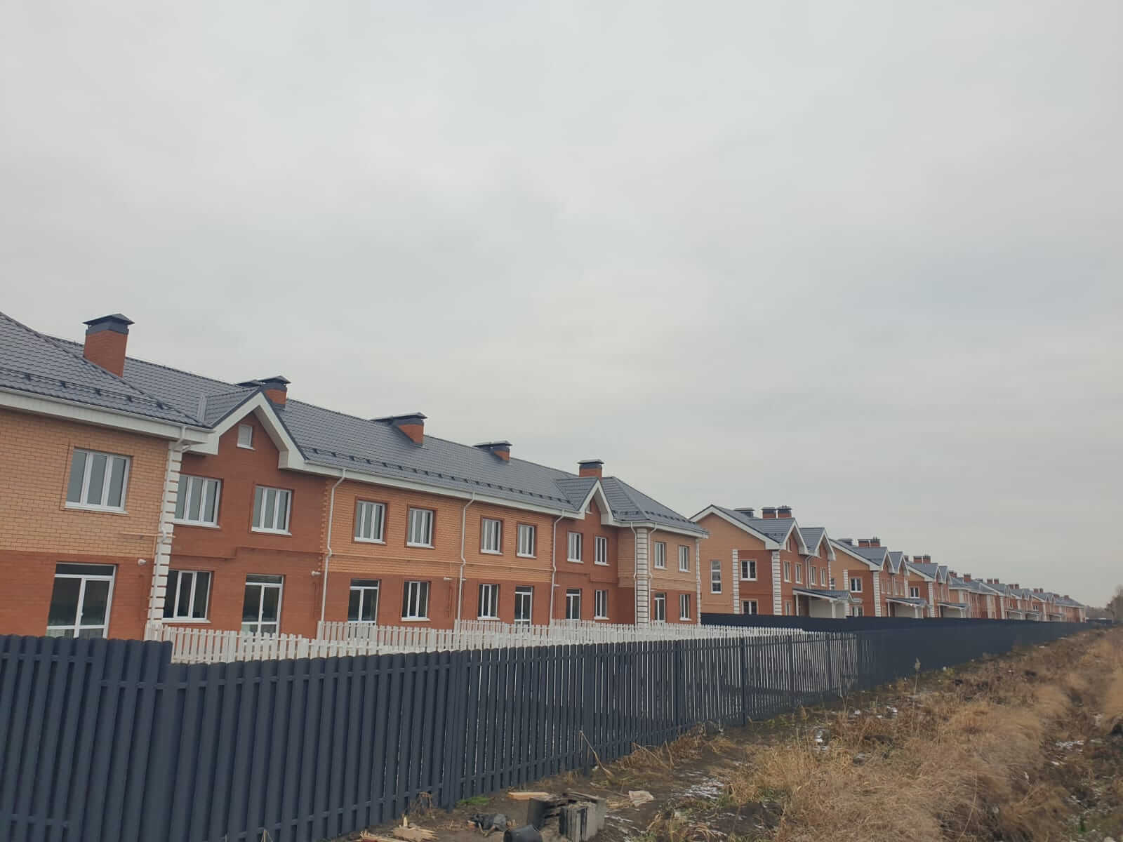 Забор из штакетника 230м Серый Графит фото5 в Симферополе