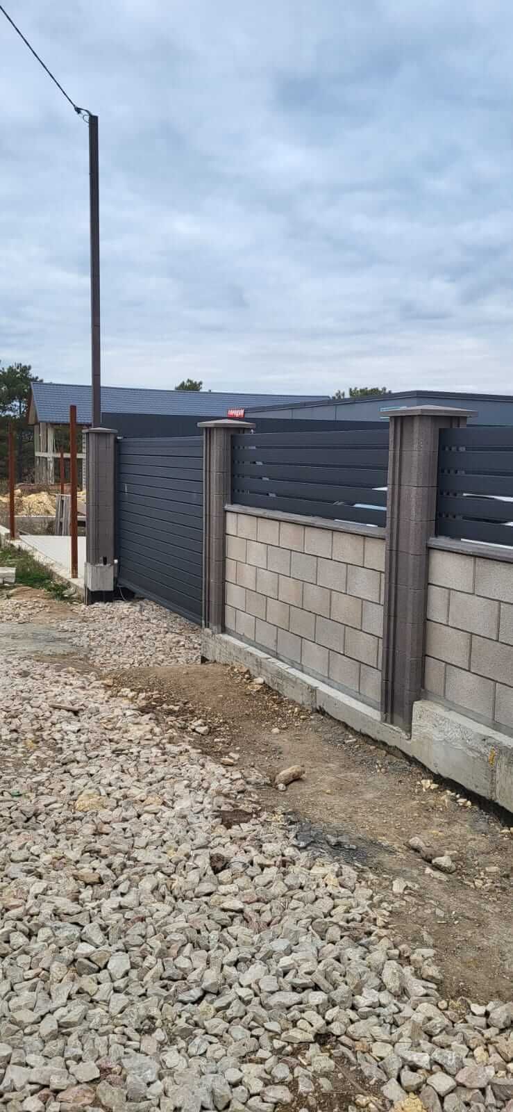 Забор-ранчо из металлопланкена 28м RAL7024 Серый Графит МАТТЕ фото 2 в Симферополе