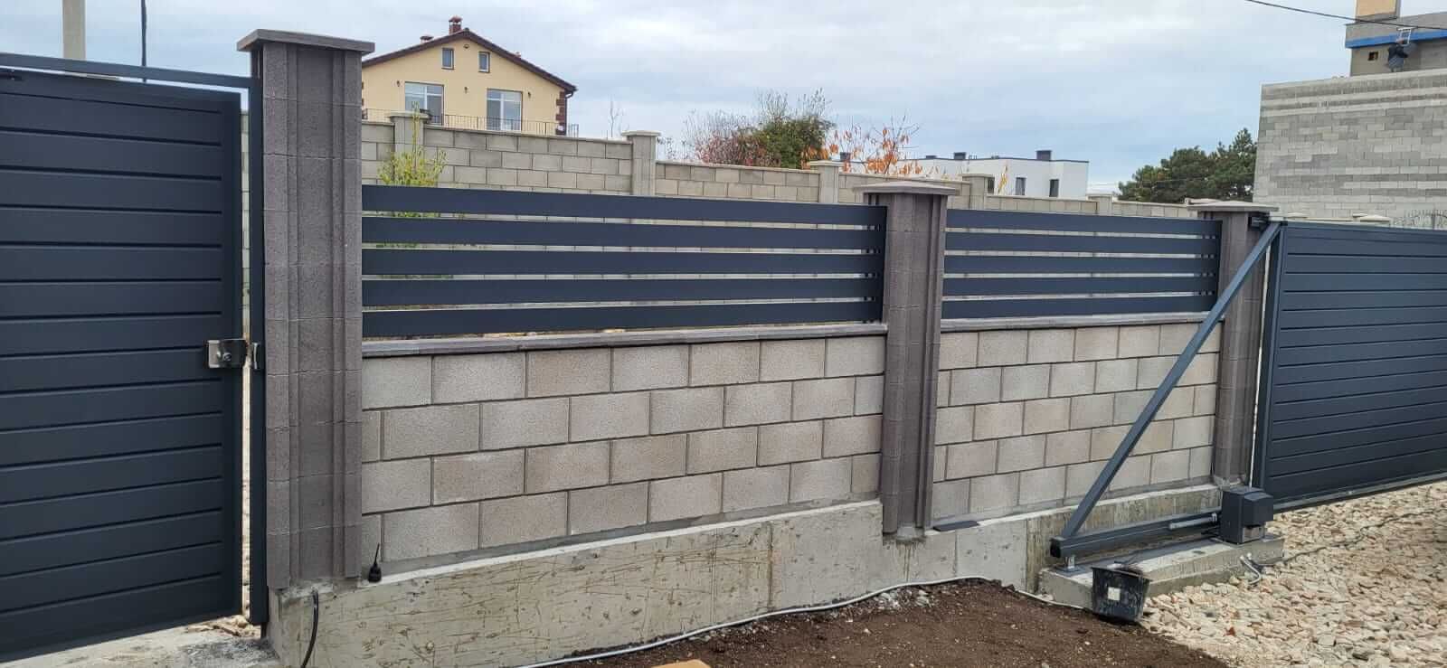 Забор-ранчо из металлопланкена 28м RAL7024 Серый Графит МАТТЕ в Симферополе