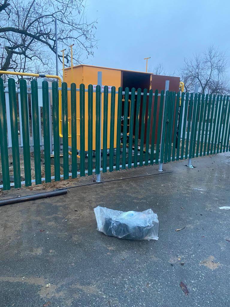 Забор из штакетника ЭКО-М 12м RAL6005 Зеленый Мох в Симферополе
