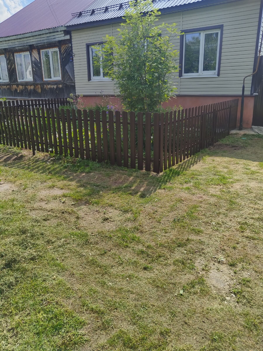 Забор из евроштакетника 18м RAL8017/8017 Шоколад двусторонний фото 1 в Симферополе
