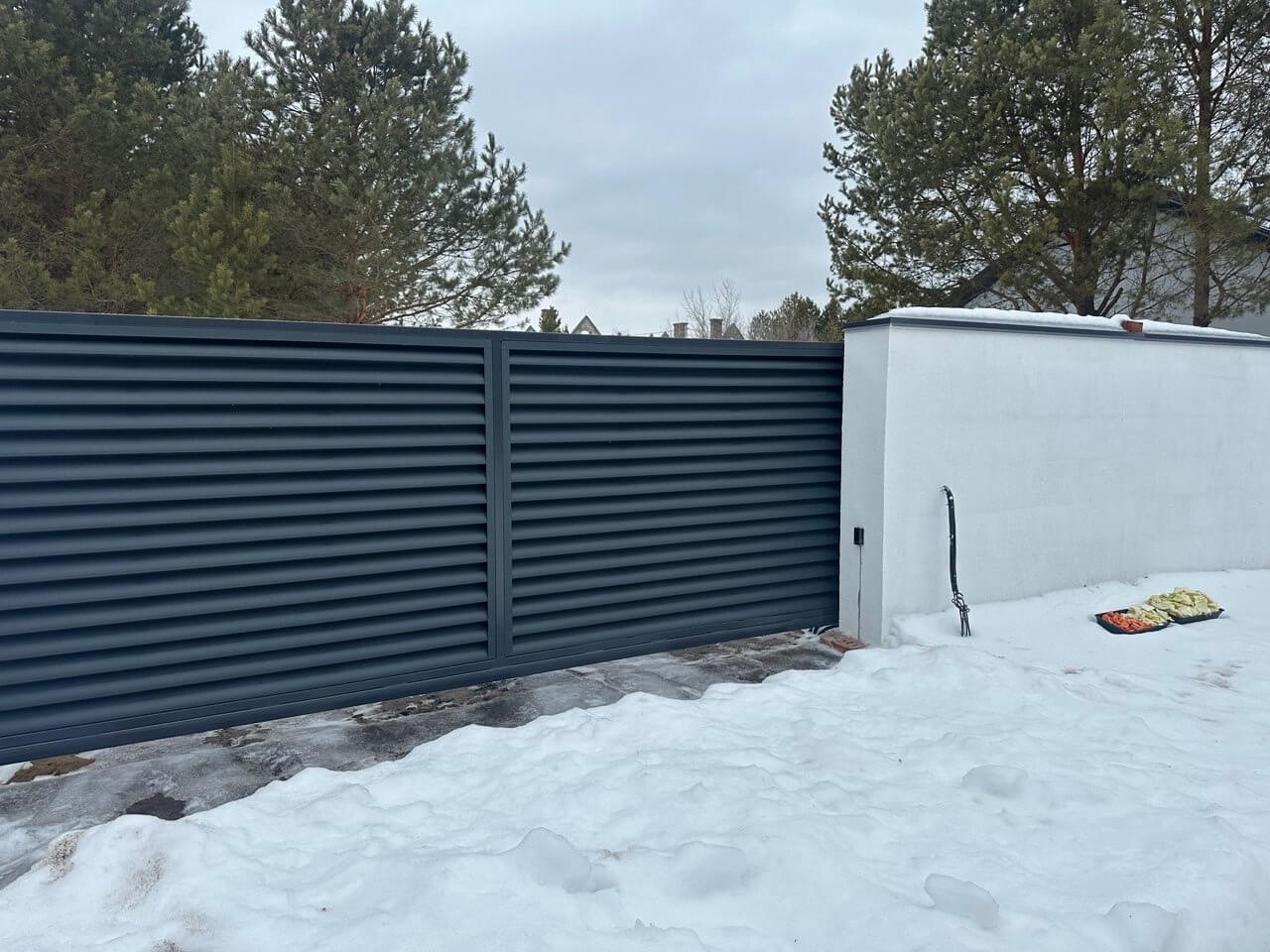Забор-жалюзи 76м RAL7024/7024 Серый Графит двусторонний МАТТЕ фото 2 в Симферополе