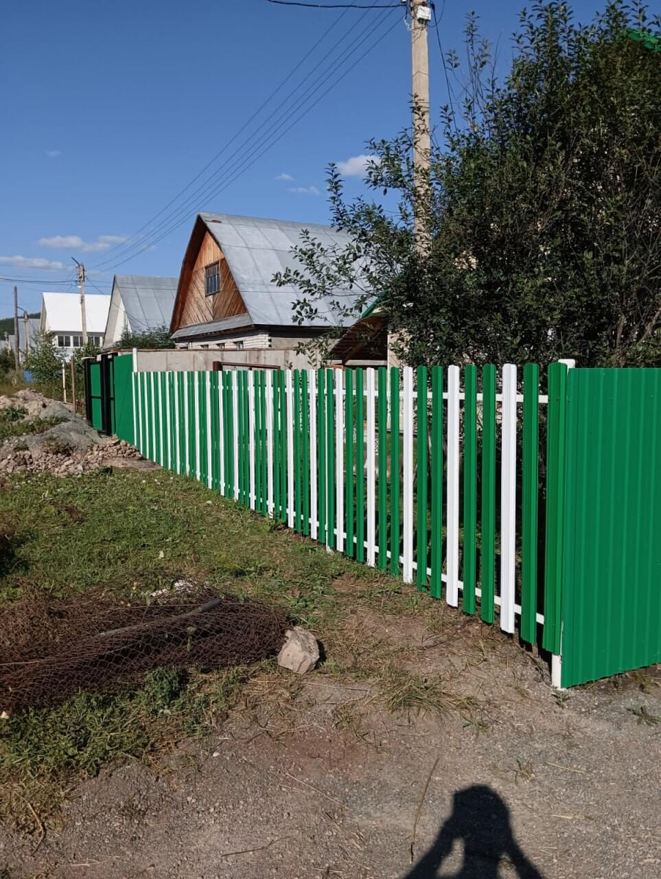 Забор из евроштакетника 10м RAL9003 Белый, RAL6029 Зеленая Мята в Симферополе