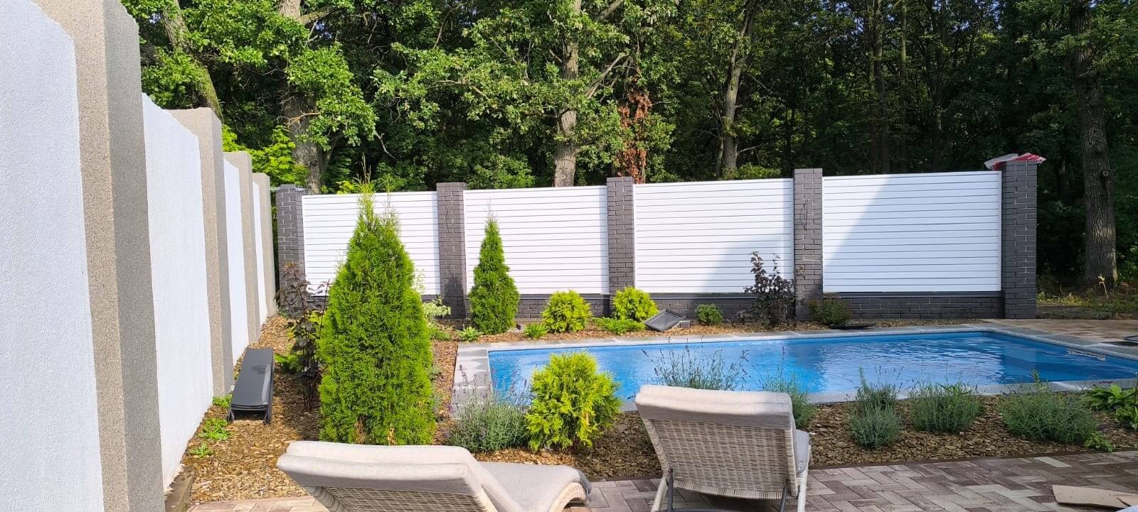 Забор-жалюзи из ламелей Хай-Тек 54м RAL9003 Белый фото 1 в Симферополе
