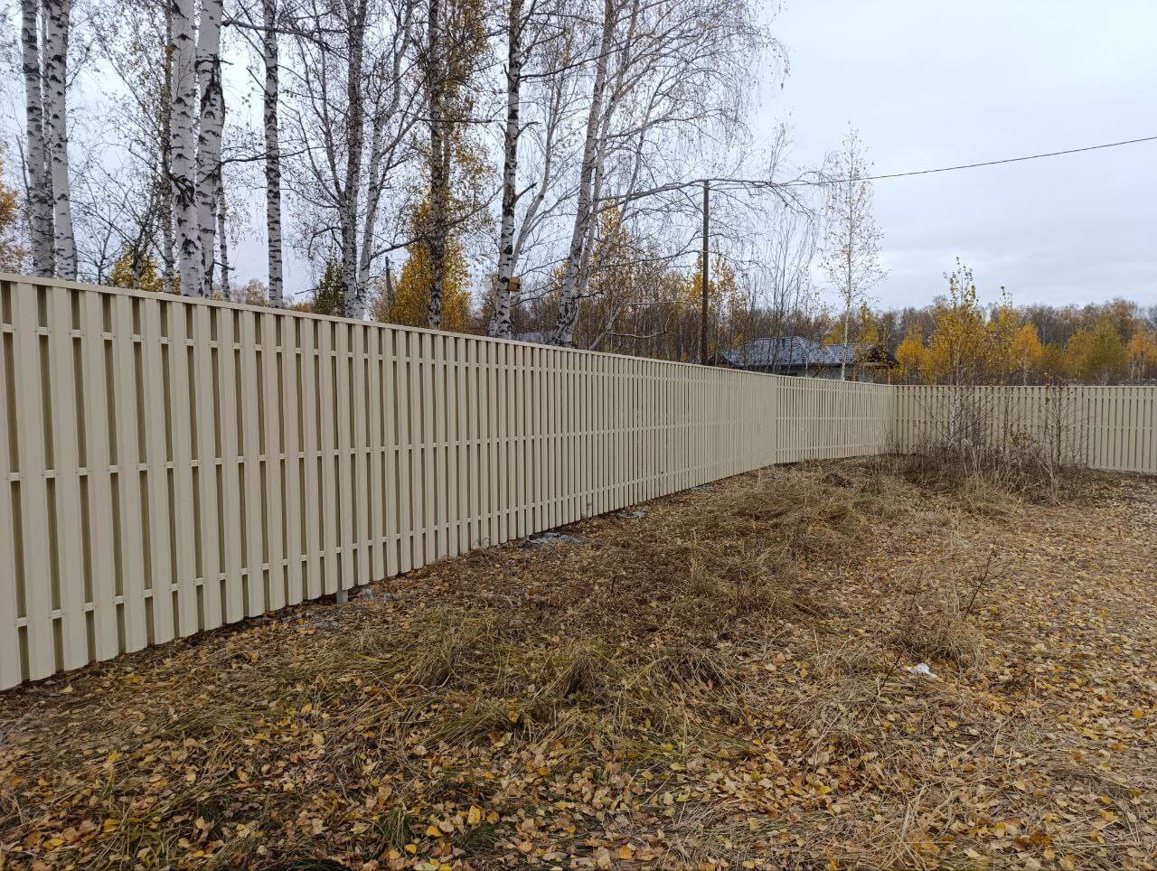 Забор из евроштакетника 140м RAL1015/1015 Слоновая Кость двусторонний фото 1 в Симферополе